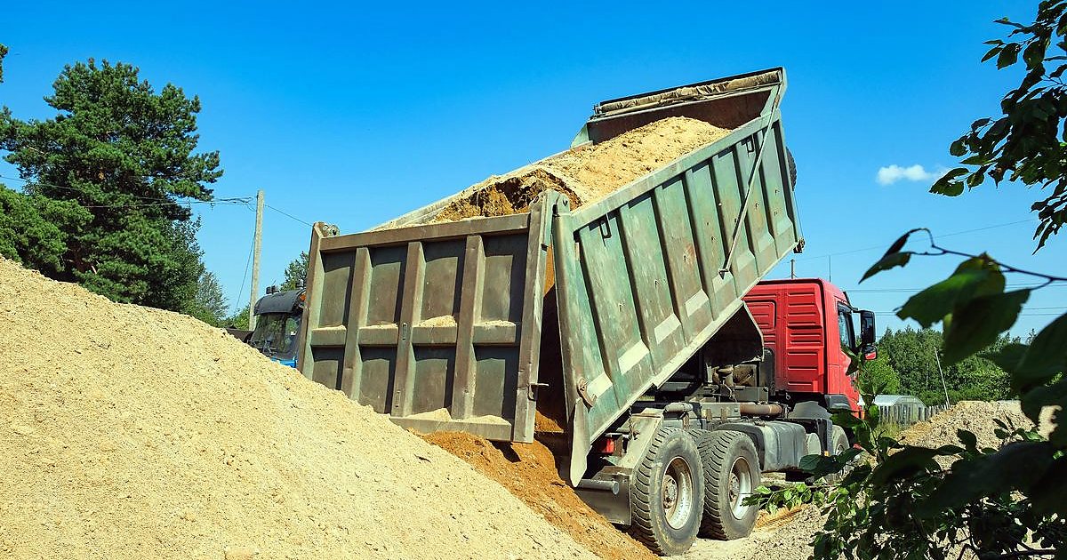 Ankara kum ocakları, kamyon kum sevkiyatı ve kum çeşitleri görseli